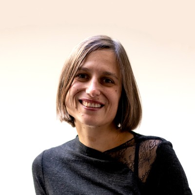 Sarah Sauquet Leca, autrice, professeur de lettres, créatrice de contenu littéraire